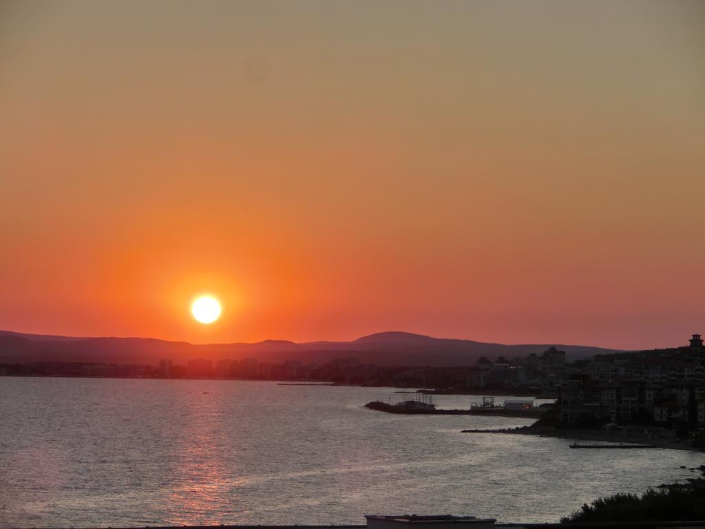 Apartment Panorama On Complex With Pools And Beach, Sveti Vlas Dış mekan fotoğraf